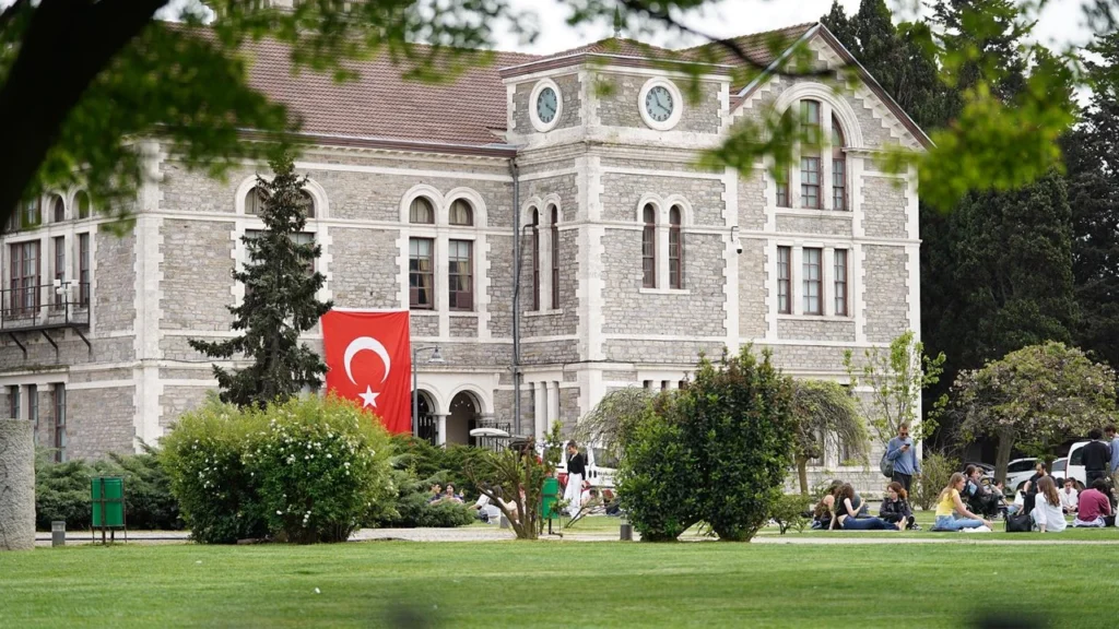 Boğaziçi University as a Micro Field of Power