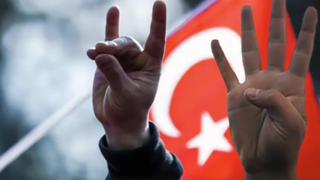 Türkiye’de Ak Parti MHP Seçmeninin Oy Değiştirme Eğilimleri